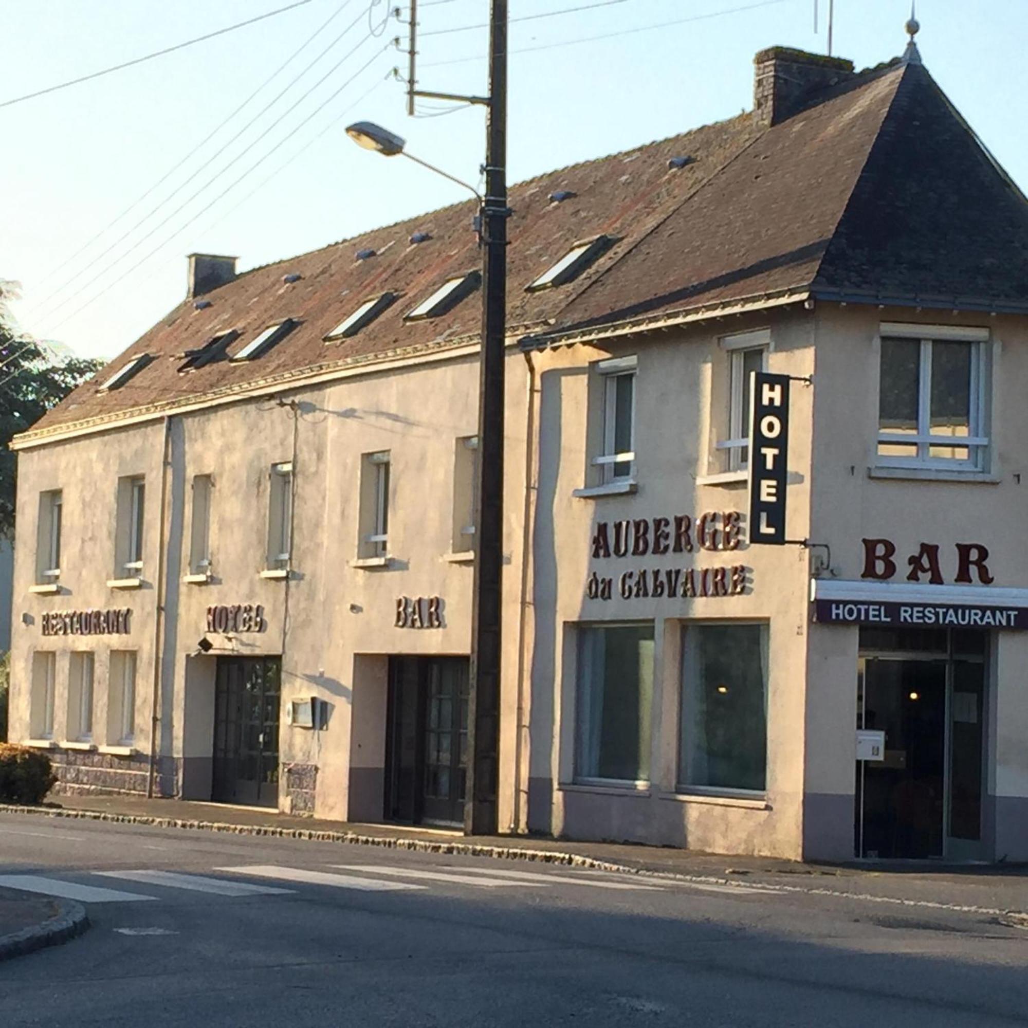 Auberge Du Calvaire Pontchâteau Exterior foto